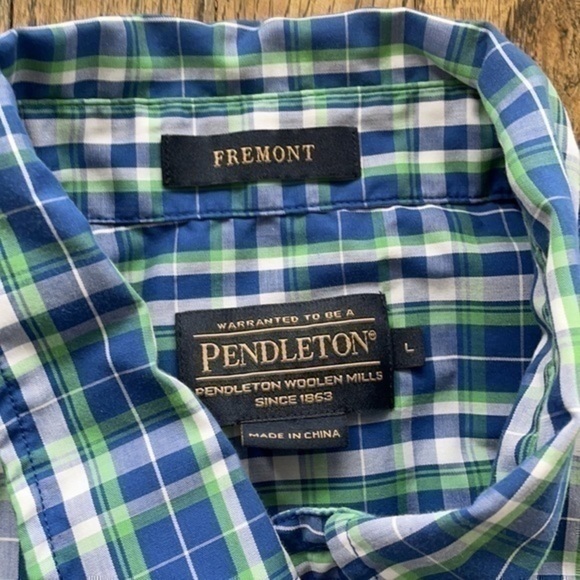 Pendleton Short Sleeve Plaid‎ Button Up - Picture 3 of 4